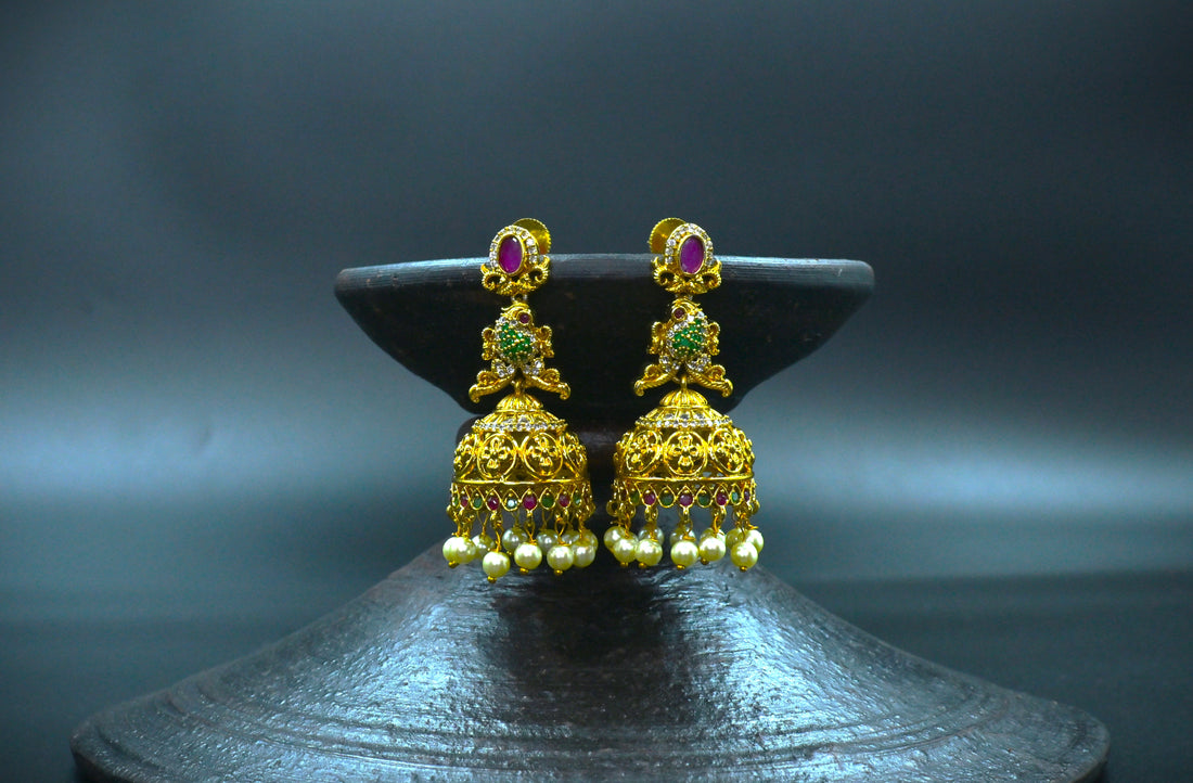 Antique earring1026