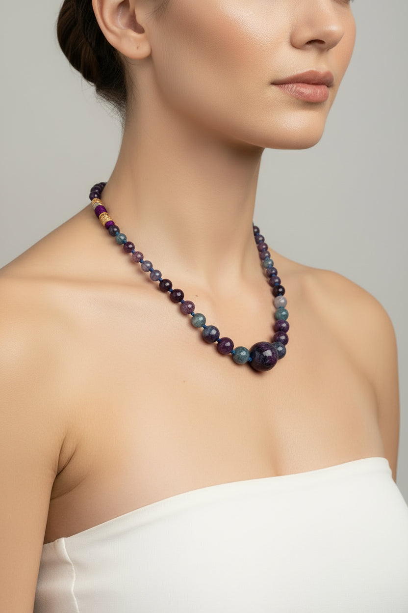 Elegant Garnet Beads Handmade Necklace with Adjustable Thread