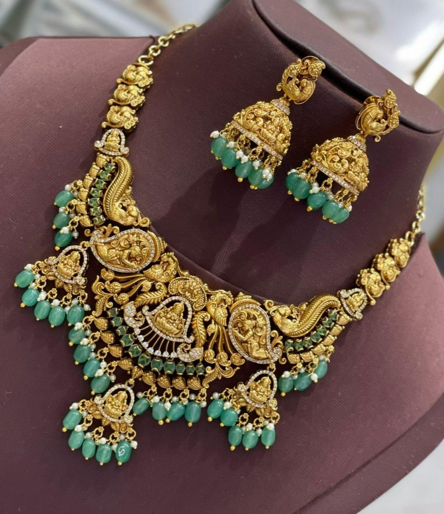 Temple Heritage Emerald Bead Bridal Necklace Set