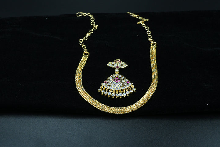 Antique Necklace1030