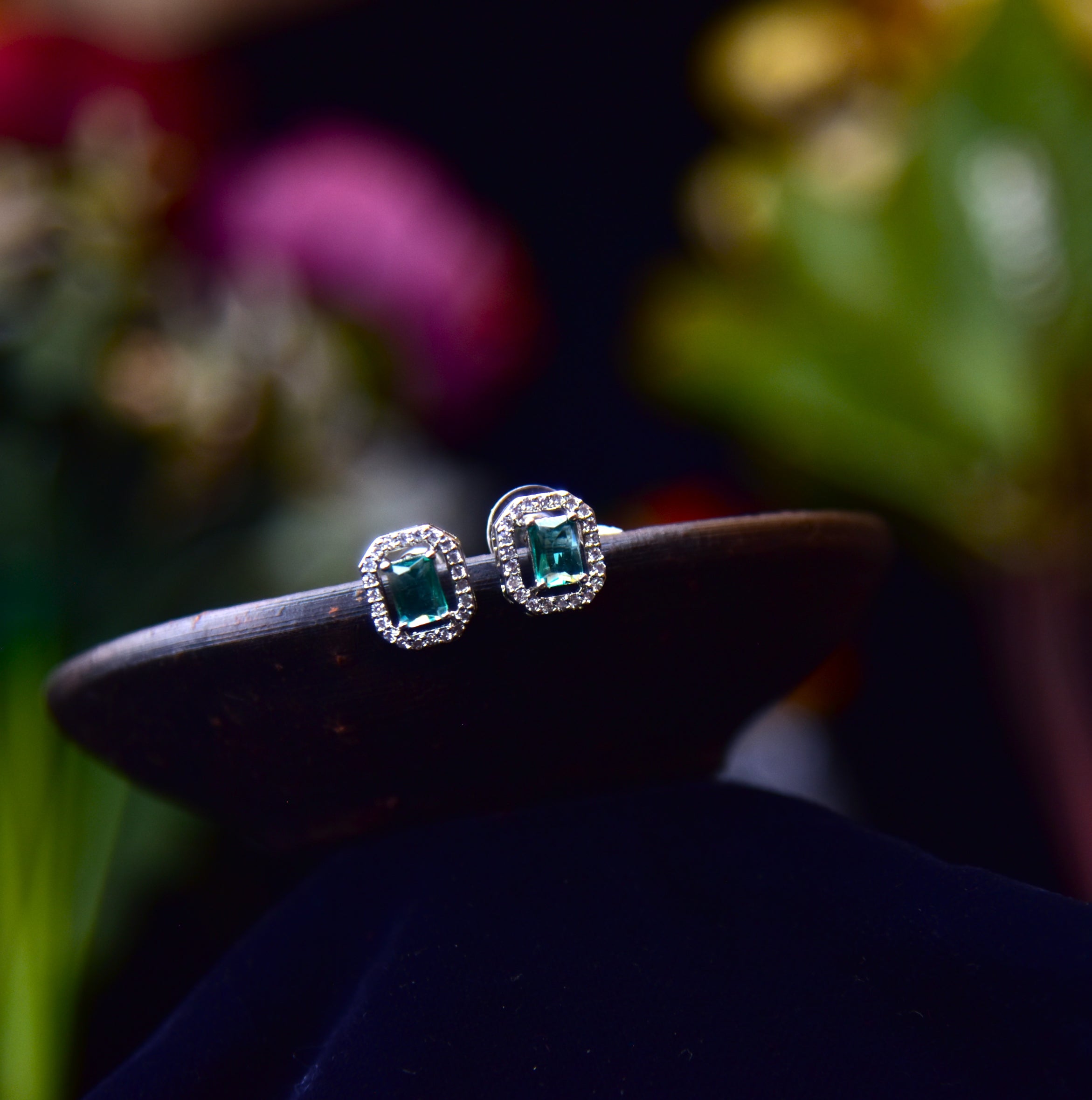 Zircon Earring1043