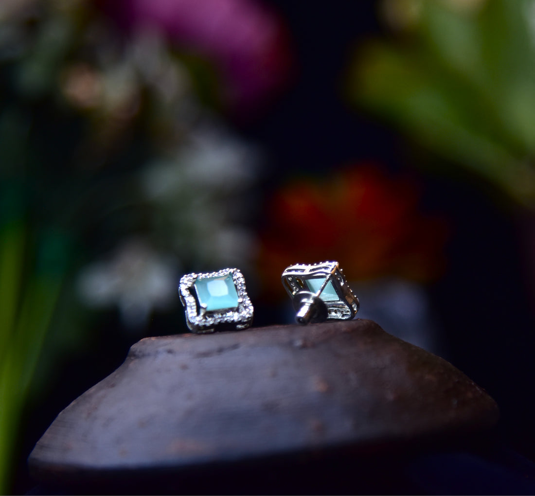 Zircon Earring1044
