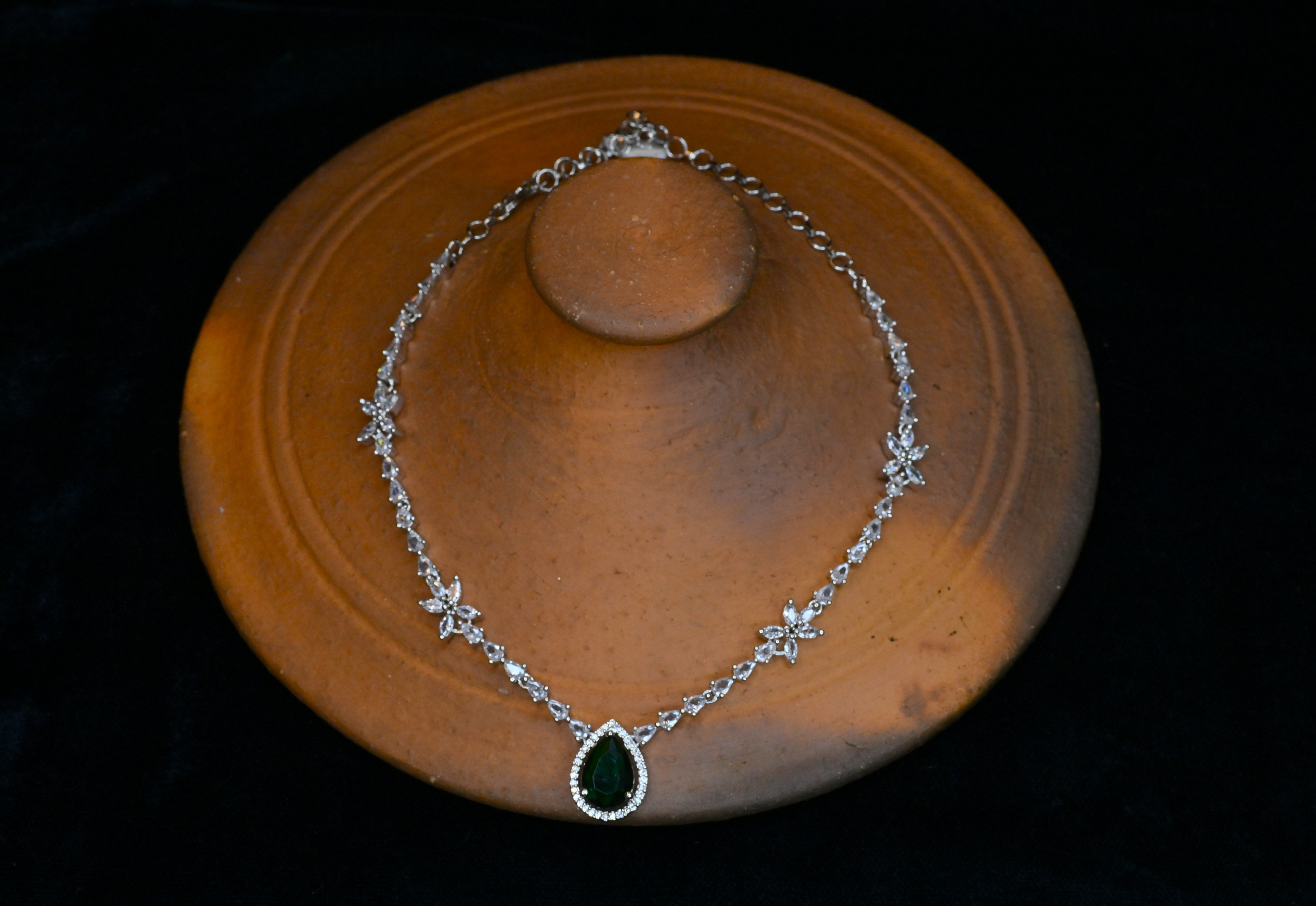Zircon1006