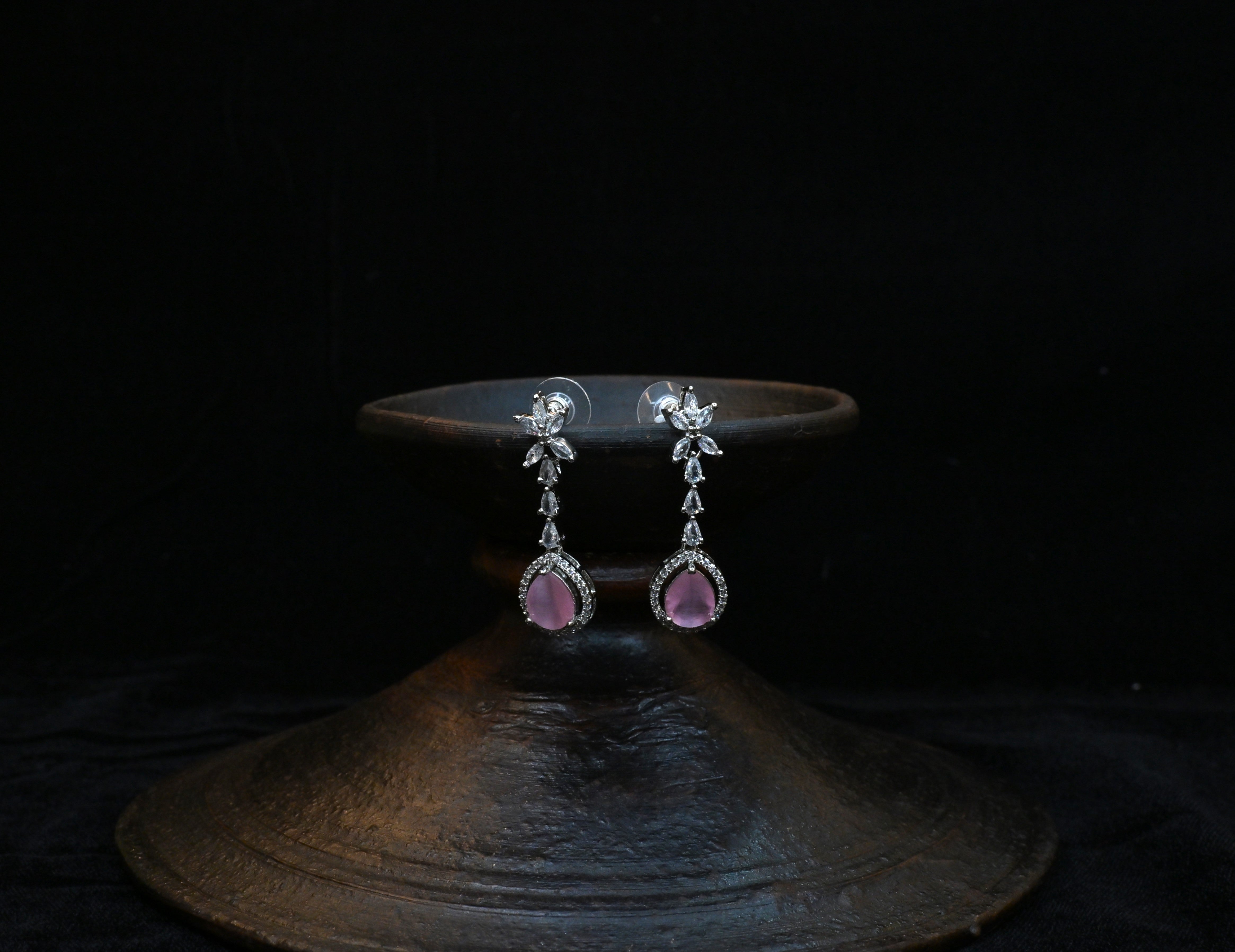 Zircon1021