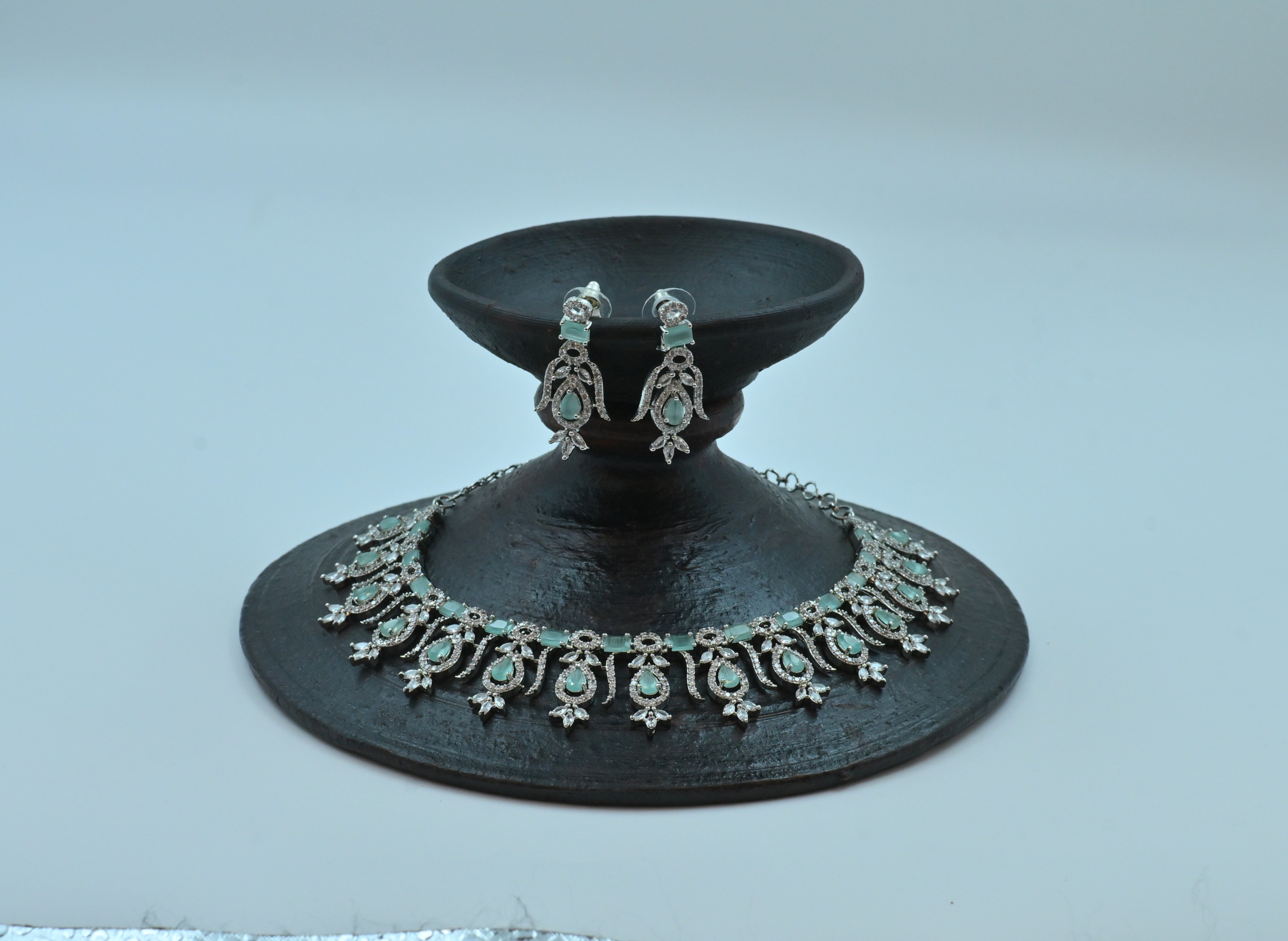 Zircon1026