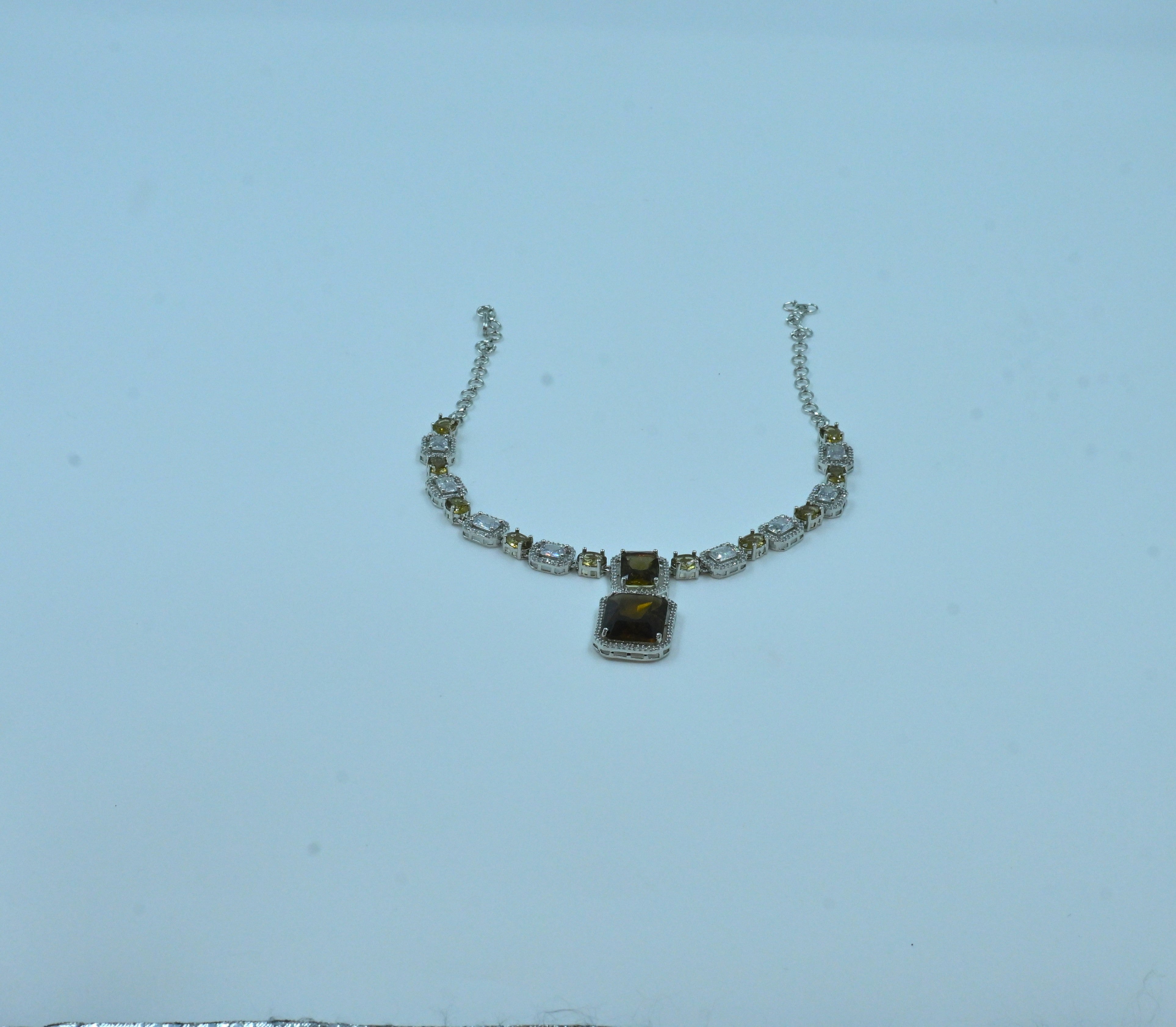 Zircon1039