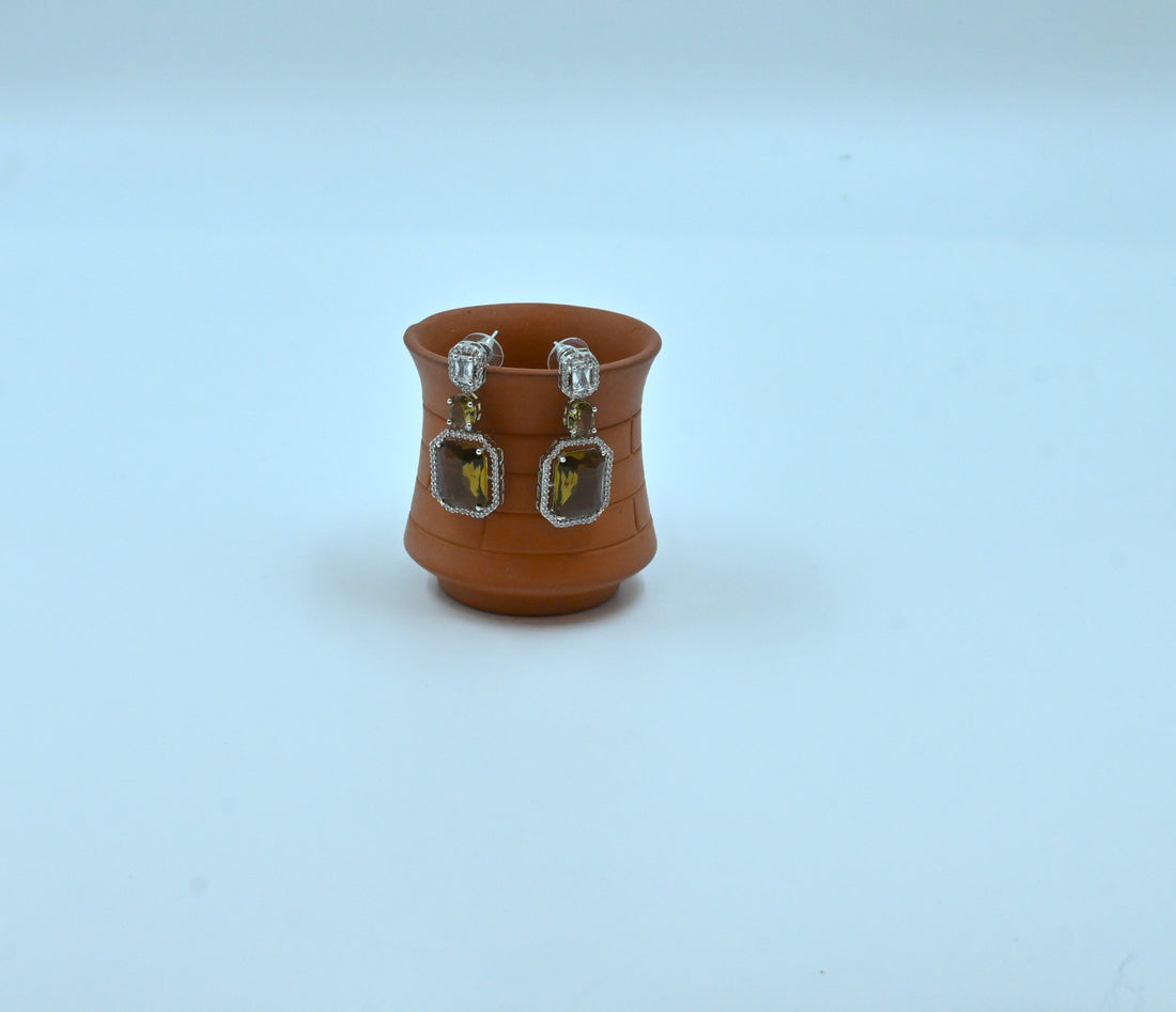 Zircon1039